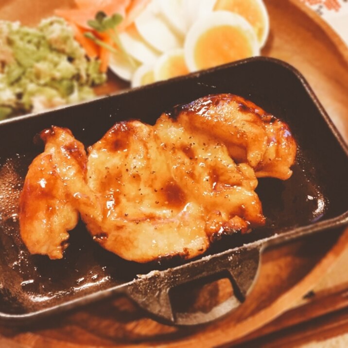 鶏胸の甘酢照り焼きステーキ【210kcal脂7g】